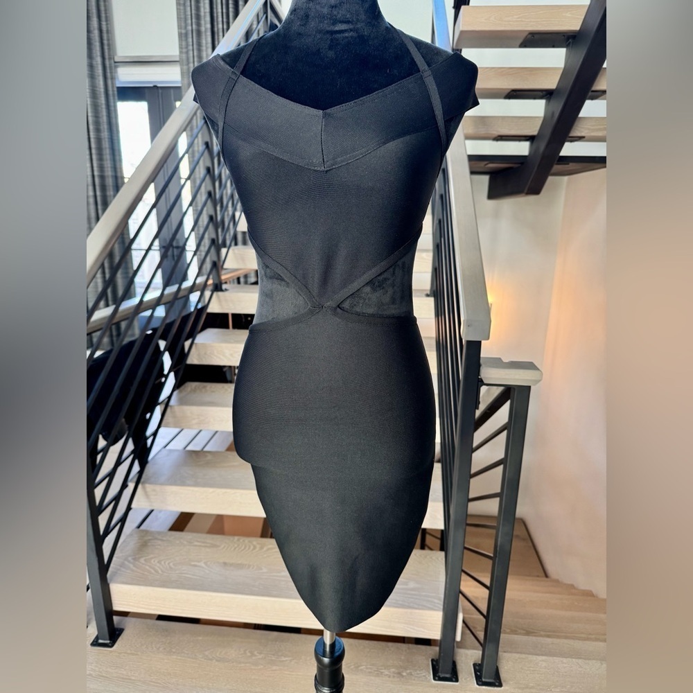 Elegant Black Dress